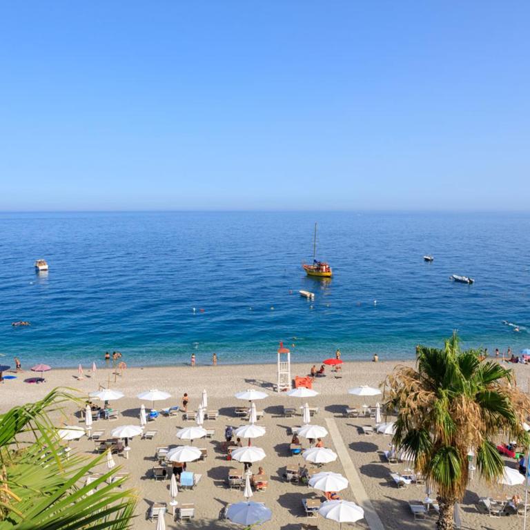 Albatros Beach Hotel - Junior Suite - 2