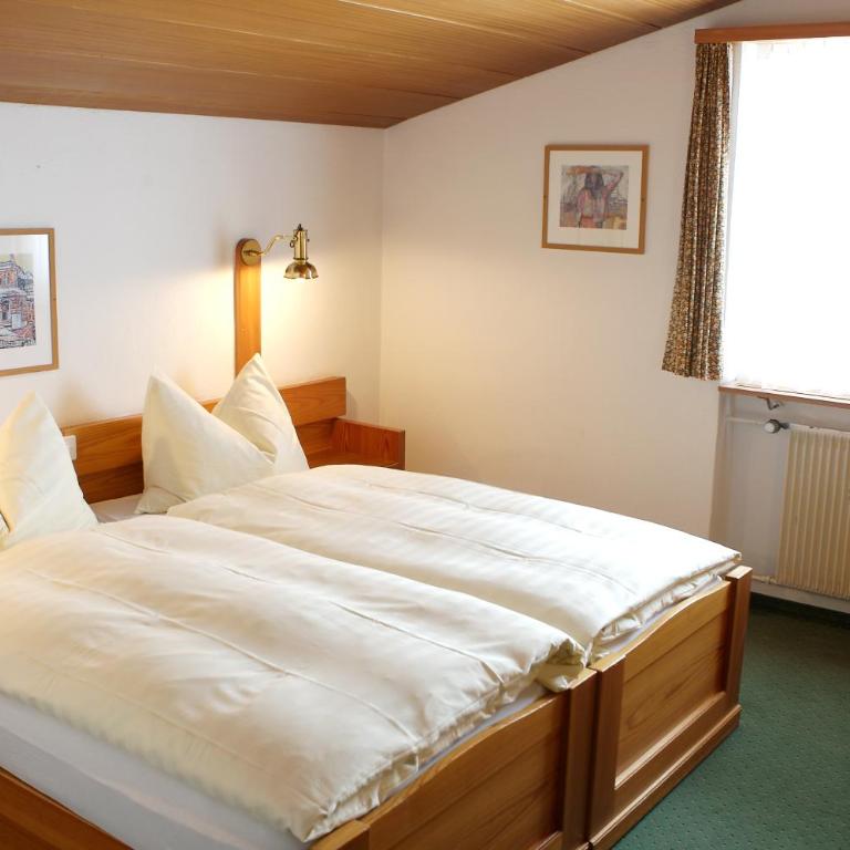 Arena Lodge - Budget Doppelzimmer - 1
