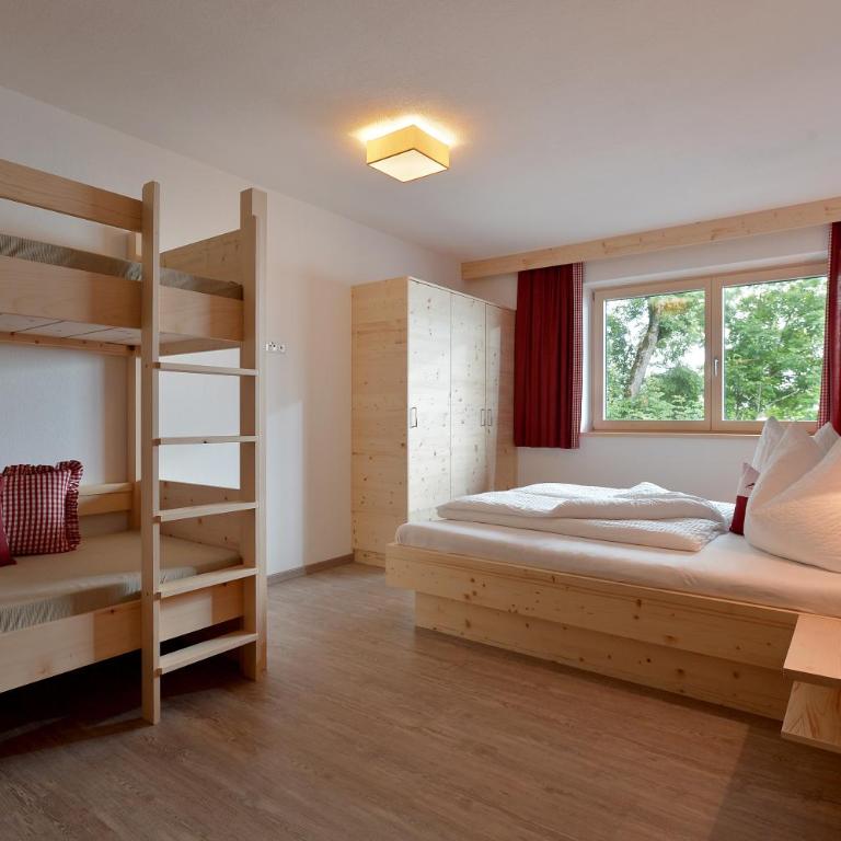 Alpenchalet Zillertal - Apartment mit 2 Schlafzimmern und Terrasse - 17
