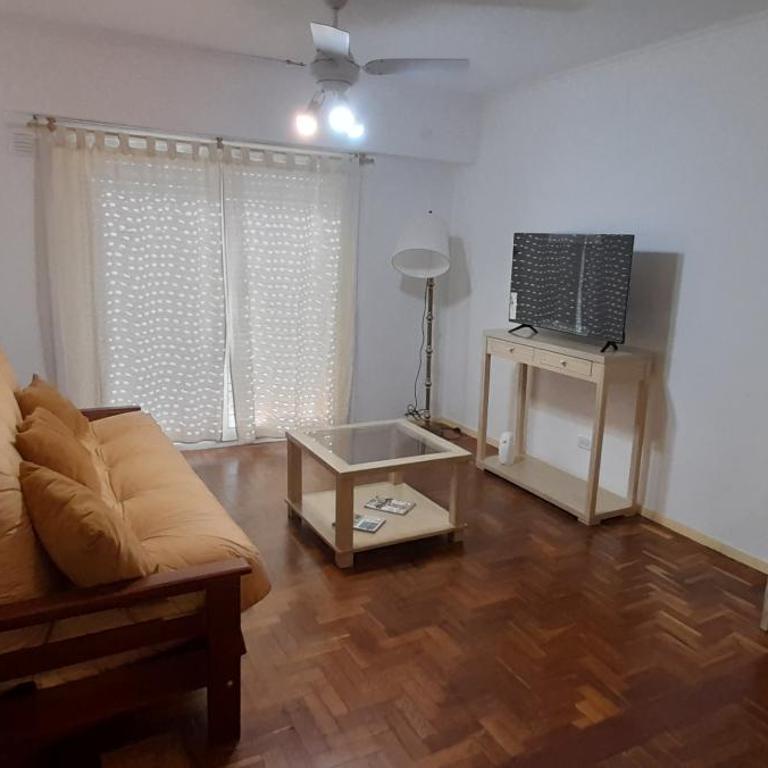PRECIOSO dpto p/8, super céntrico estacionamiento gratis - Apartamento de 3 dormitorios - 13