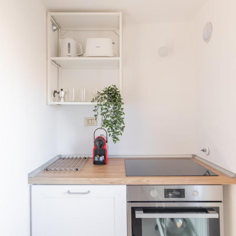 iFlat Penthouse overlooking Rome - Two-Bedroom Apartment - 23
