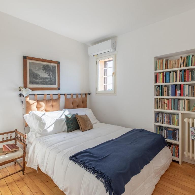 iFlat Penthouse overlooking Rome - Two-Bedroom Apartment - 25