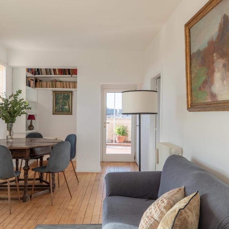 iFlat Penthouse overlooking Rome - Two-Bedroom Apartment - 29
