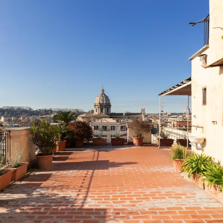 iFlat Penthouse overlooking Rome - Two-Bedroom Apartment - 2