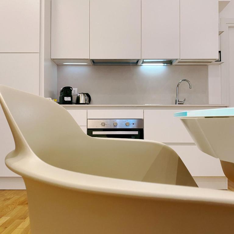 STAY home experience - Appartamento con 2 Camere da Letto - 8