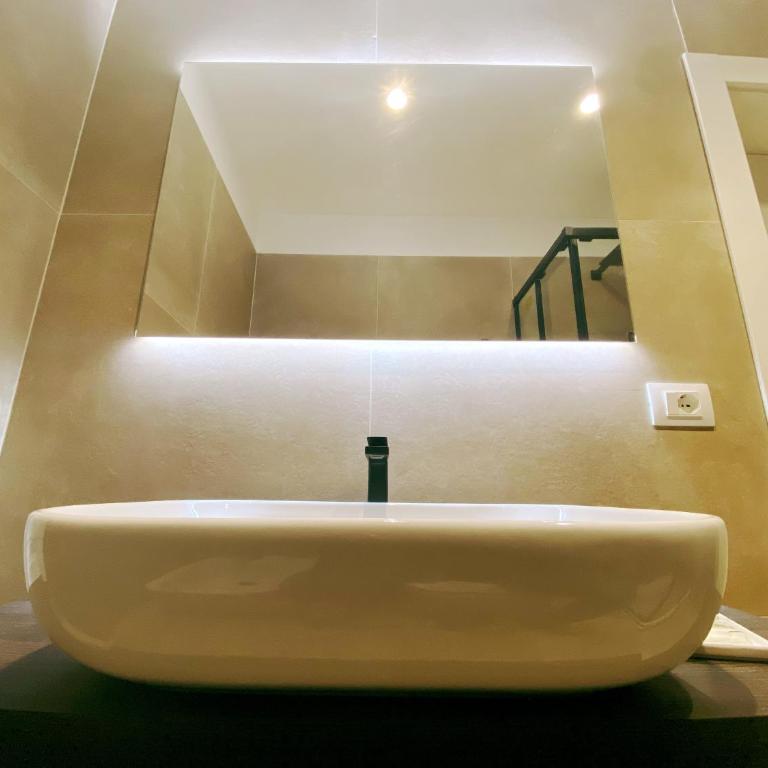 STAY home experience - Appartamento con 2 Camere da Letto - 24
