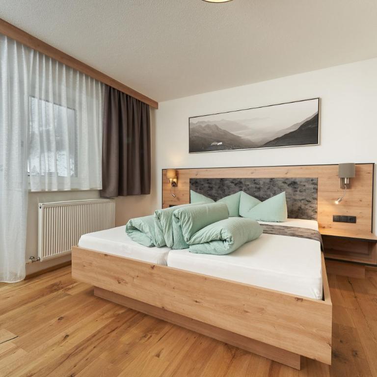 Apart Sunnhäusl - Doppelzimmer mit Balkon - 2