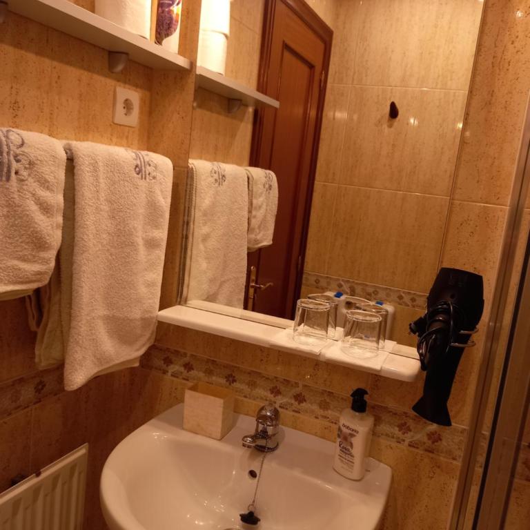 Suite Bilbao Arena con plaza de garaje - Habitación Deluxe - 7