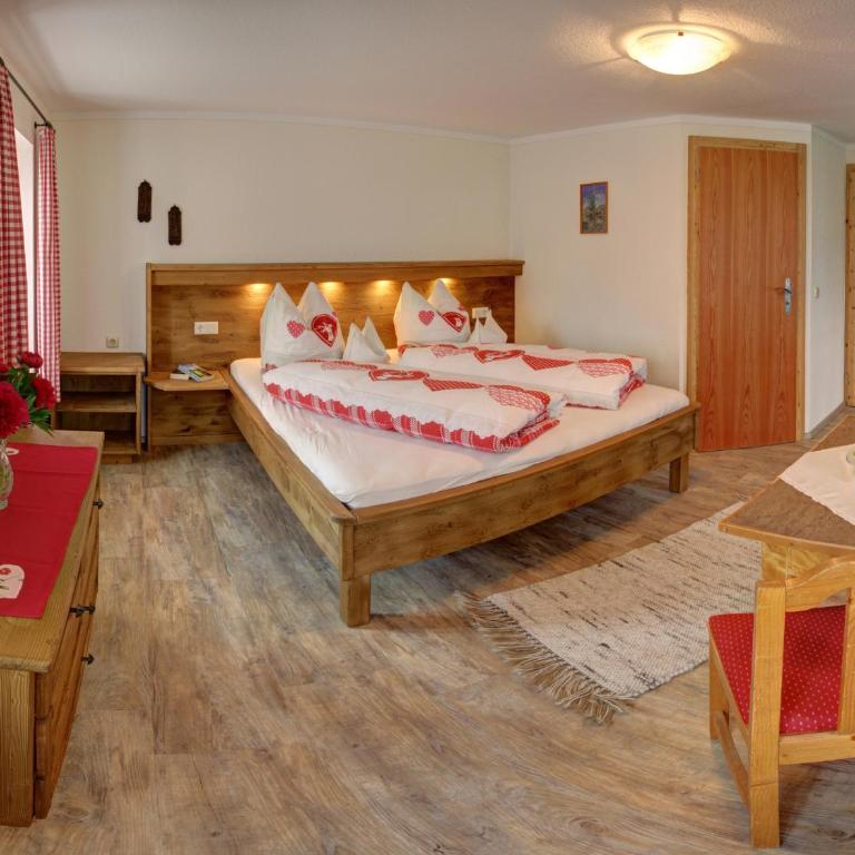 Biohof Wallnerhof - Chiemgau Karte - Doppelzimmer - 2