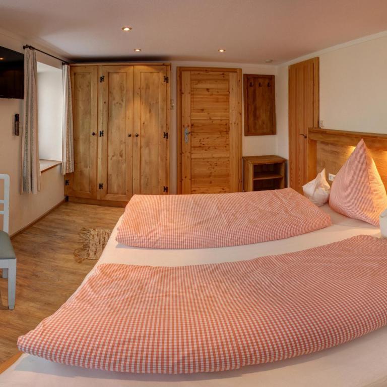 Biohof Wallnerhof - Chiemgau Karte - Doppelzimmer - 5