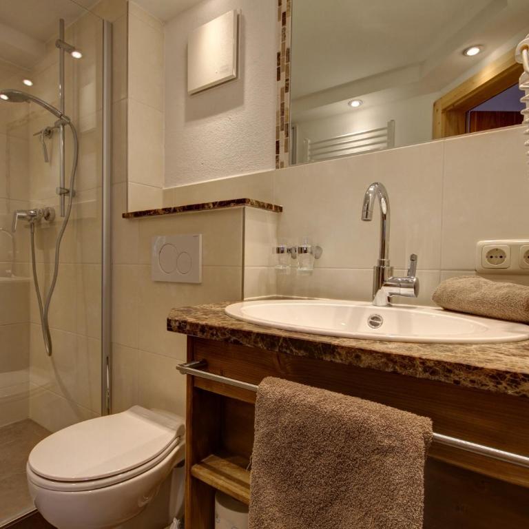 Biohof Wallnerhof - Chiemgau Karte - Doppelzimmer - 8
