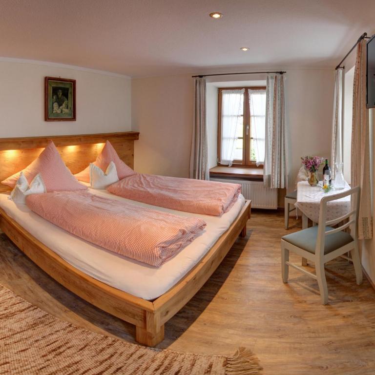 Biohof Wallnerhof - Chiemgau Karte - Doppelzimmer - 6