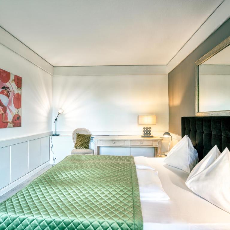 Hotel Parks - Familienzimmer mit Balkon - 6
