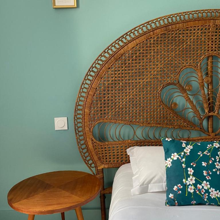 Grand Hotel De La Poste - Lyon Sud - Vienne - Chambre Double Classique - 4