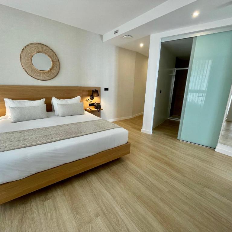 Hotel Emblemático Hi Suites - Suite Executive - 3