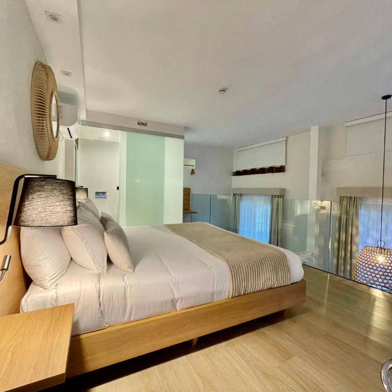 Hotel Emblemático Hi Suites - Suite Dúplex - 2