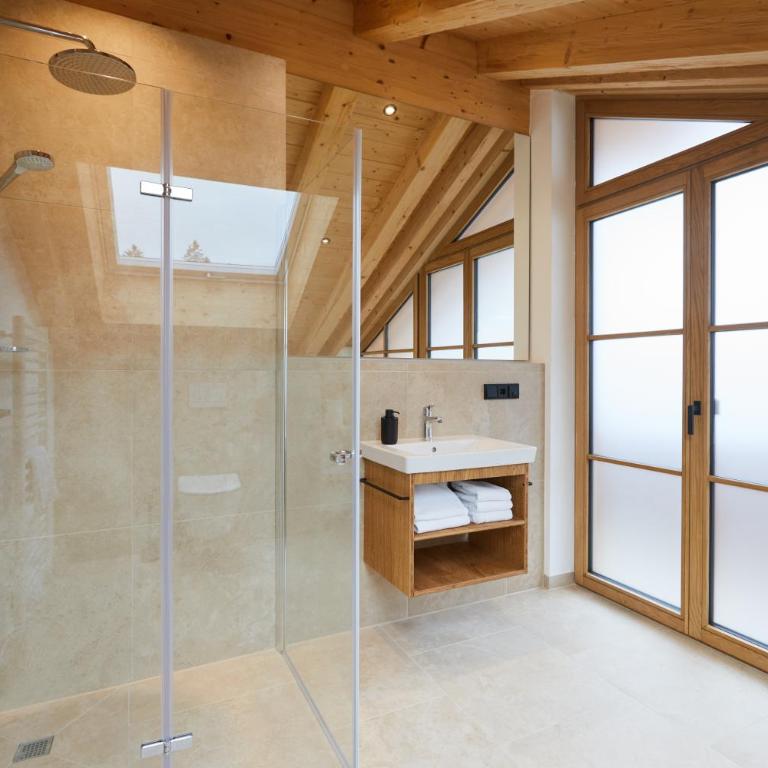 Zugspitzerei - Premium Chalet Ferienwohnungen - Apartment mit 2 Schlafzimmern - 4