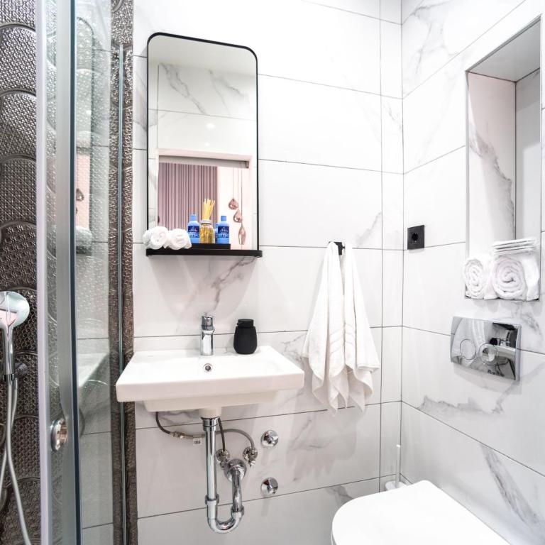 NATALI Luxury suites - Deluks Soba sa Bračnim Krevetom (Queen-size) - 10