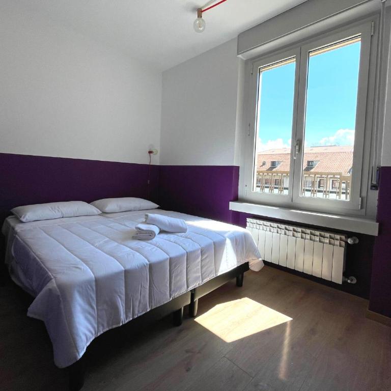 Hotello Trieste - Camera Matrimoniale/Doppia con Letti Singoli con Bagno Privato Esterno - 1