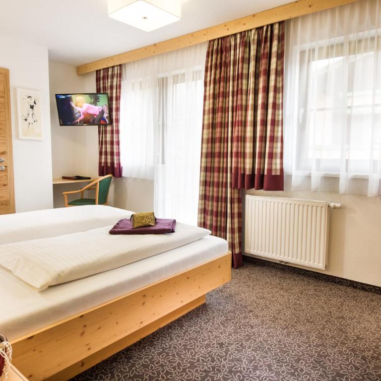 Salzburgerhof Flachau - Doppelzimmer mit Balkon - 3