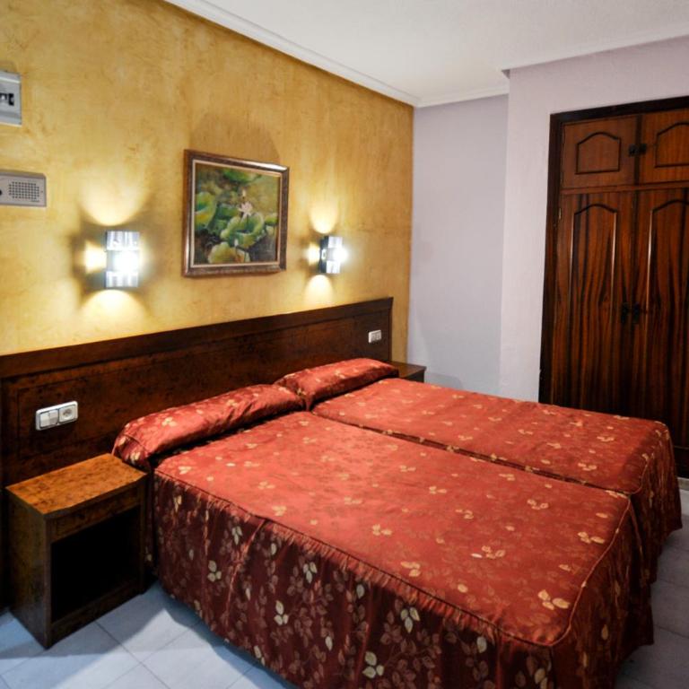 Hotel Aragón - Habitación Doble Económica - 1 o 2 camas - 2