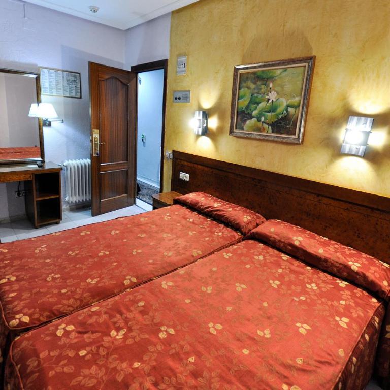 Hotel Aragón - Habitación Doble Económica - 1 o 2 camas - 1