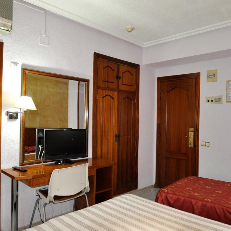 Hotel Aragón - Habitación Triple - 3