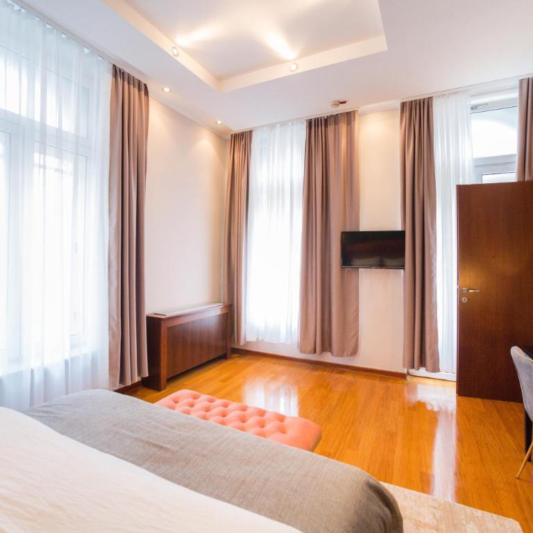 NATALI Luxury suites - Porodični Apartman Tipa "Suite" sa Balkonom - 15