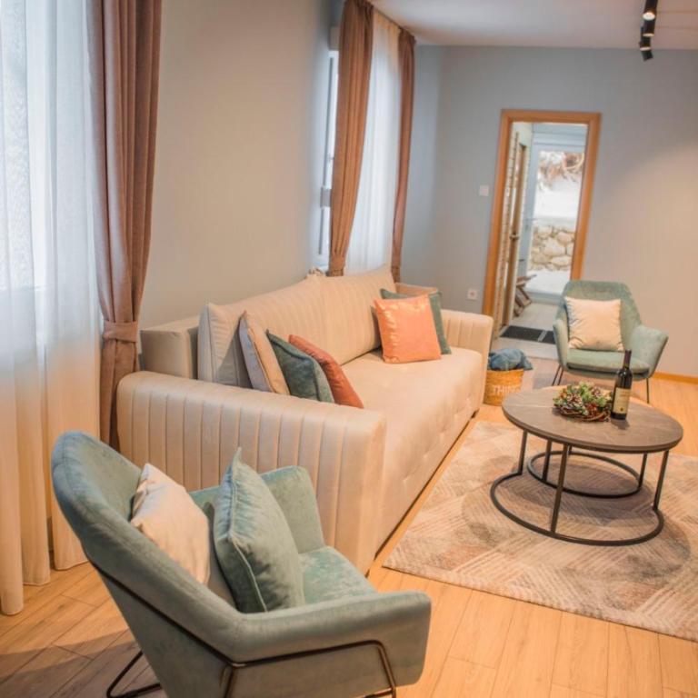 Mountain angels - Two-Bedroom House - 4