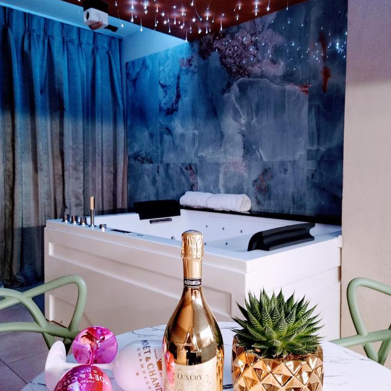 Diamond Suite Verona - Deluxe Suite with Spa Bath - 7