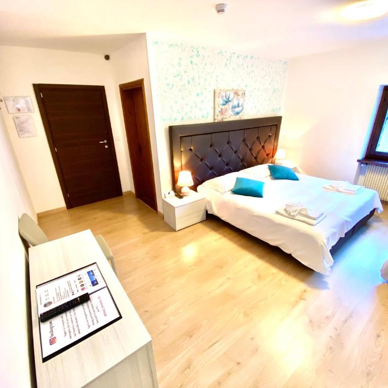 Hotel B&B Lorenzini Ski - Camera Tripla - 6
