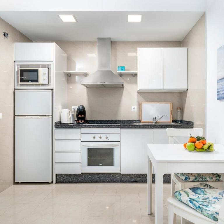 Ohana Beachfront Malagueta - Apartamento de 1 dormitorio - 11