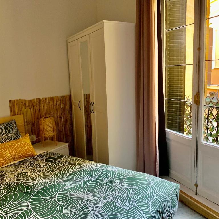 Social - Coliving & Coworking - Madrid - Habitación Doble con balcón - 3