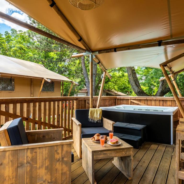 Camping maeva Escapades Millau Plage - Lodge de Luxe 2 Chambres VIP - 2