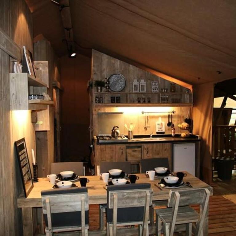 Camping maeva Escapades Millau Plage - Lodge de Luxe 3 Chambres - 1