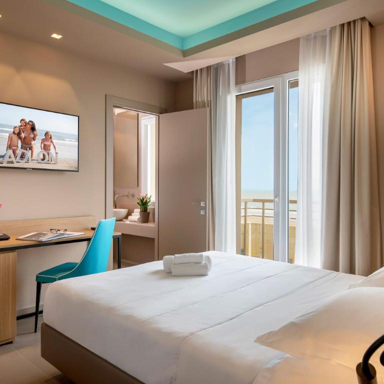 Hotel Adlon - FRONTE MARE - Suite con Balcone - 14