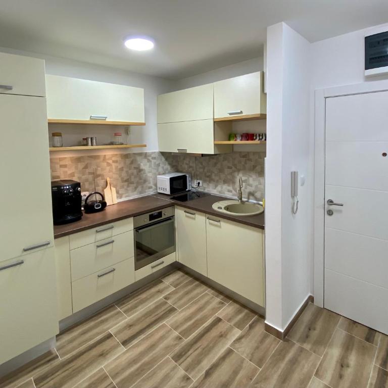 Apartman Jelena - Apartman sa 1 Spavaćom Sobom - 6