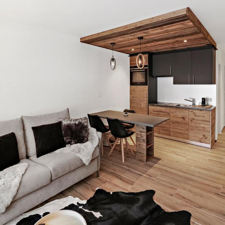 Studio rénové et chaleureux en plein centre - Appartement 1 Chambre - 12