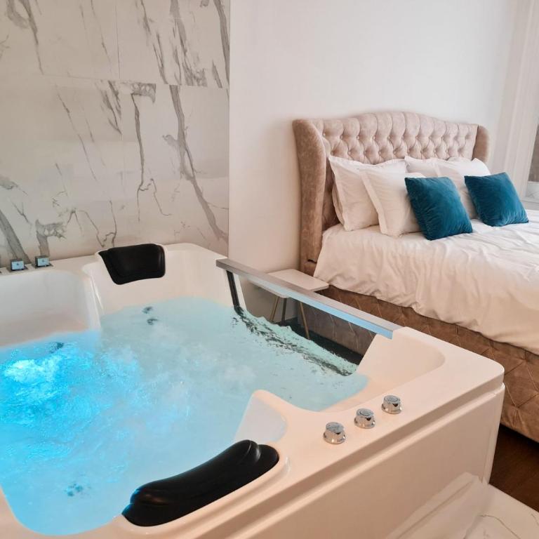 Lumia Spa - Studio Apartman sa Hidromasažnom Kadom - 2