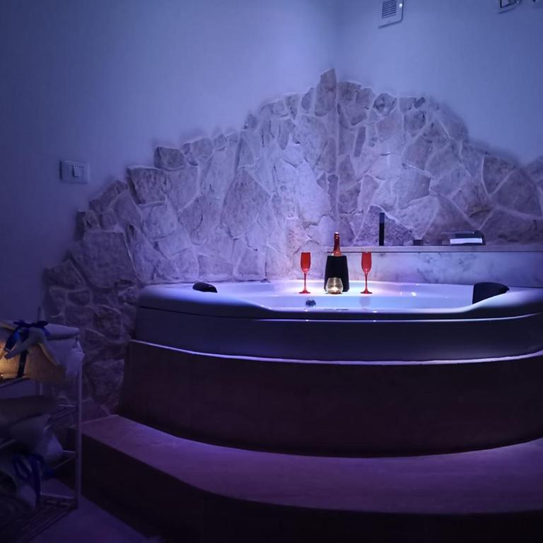 villa mina con vasca idromassaggio - Vacation Home - 37