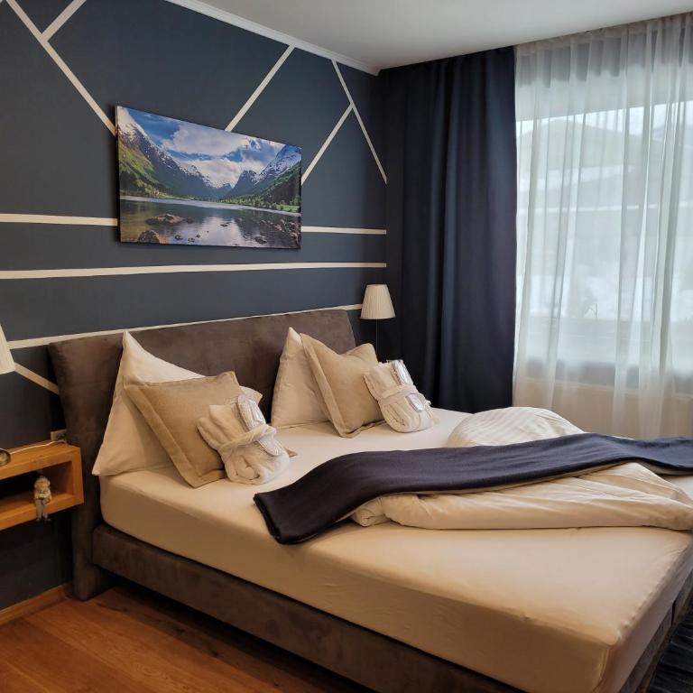 Alpine Studio with Indoor Pool & Spa included - 10 min from Hallstatt - Studio-Apartment - 1