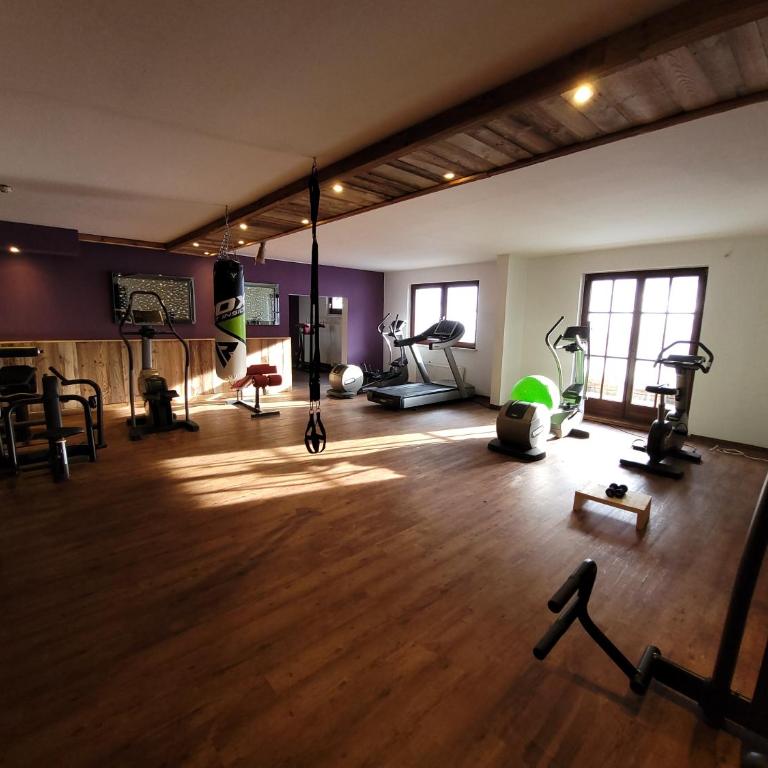 Alpine Studio with Indoor Pool & Spa included - 10 min from Hallstatt - Studio-Apartment - 15