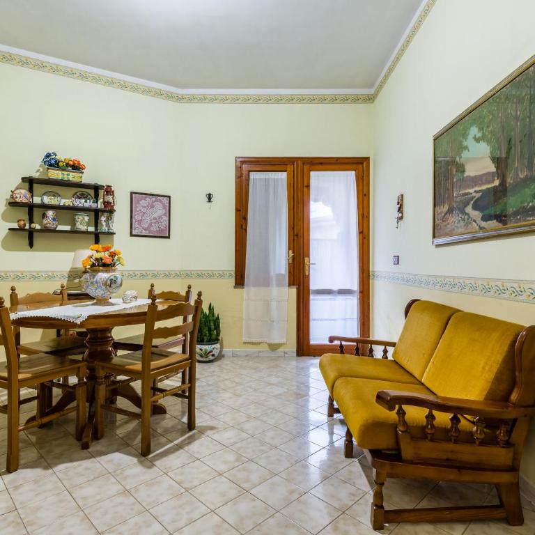 Yellow-house 100 meters from the sandy beach - Casa con 2 Camere da Letto - 5