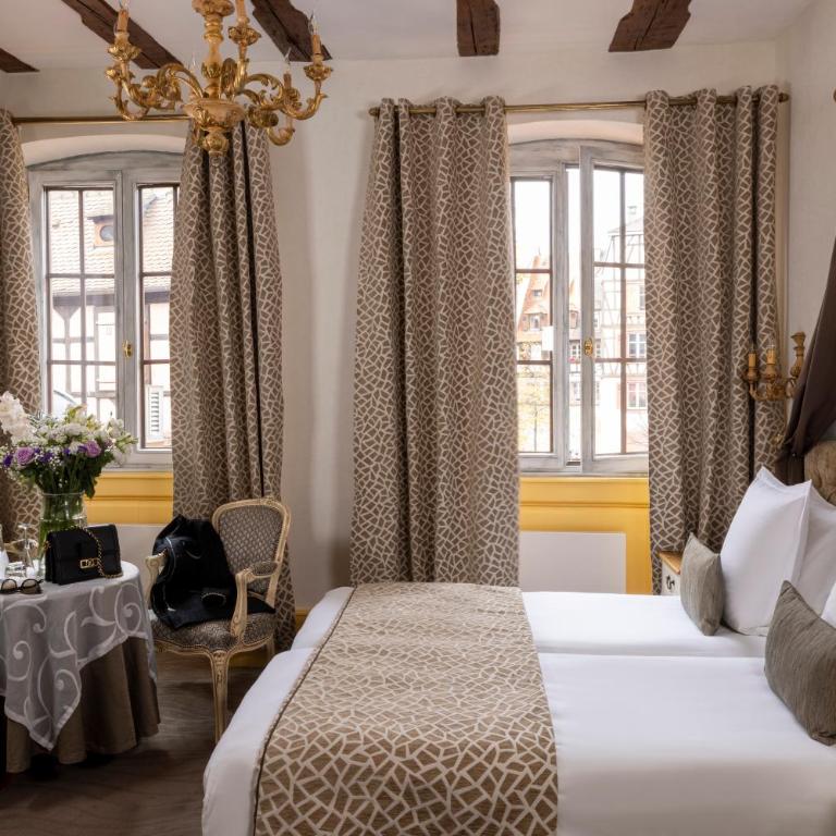 Hotel Restaurant Le Maréchal - Teritoria - Chambre Double avec Baignoire Balnéo - 4