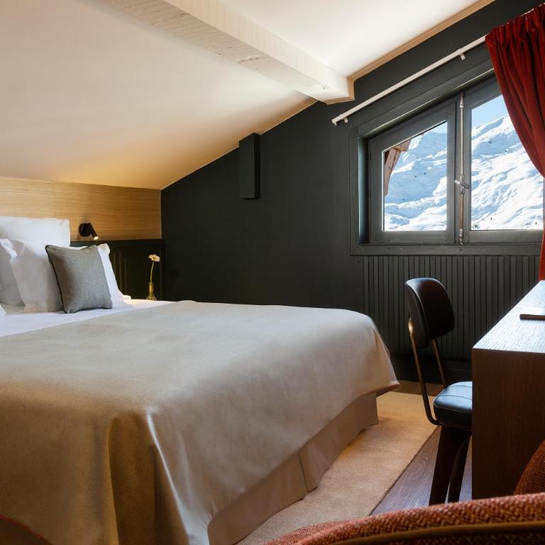 Ours Blanc Hotel & Spa - Chambre Mansardée Classique sans Balcon - 1