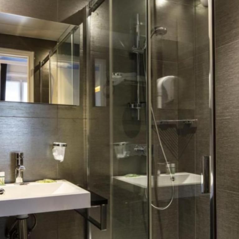 Nouvel Hôtel Eiffel - Chambre Double - 4