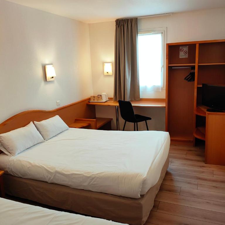 BRIT HOTEL Essentiel CAHORS Nord - Chambre Triple - 5