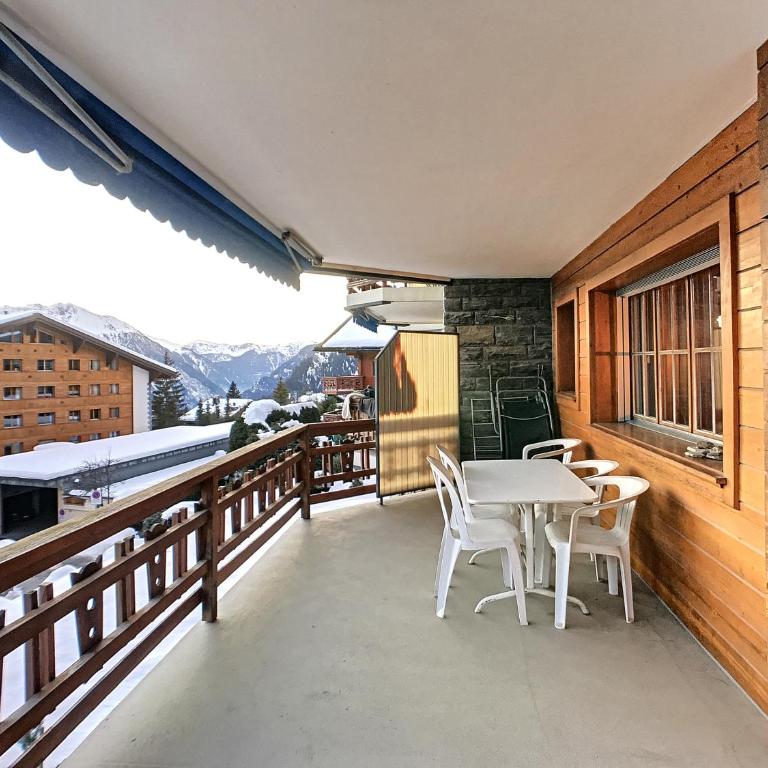 Apartment Jacky 7 - Appartement 2 Chambres avec Balcon et Vue sur les Montagnes - 22