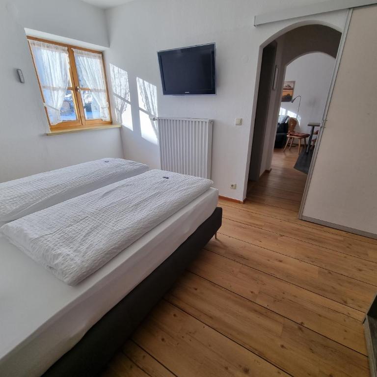 Ferienwohnungen am Buchbrunnen - Apartment 2 - 14