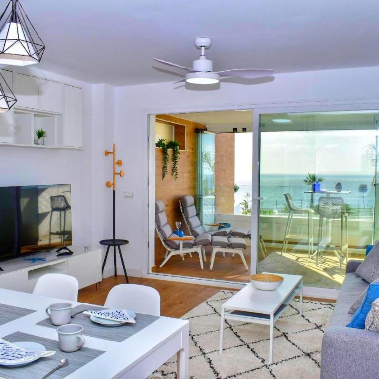 SUNNY BEACH APARTMENT IN CALACEITE - One-Bedroom Apartment - 4